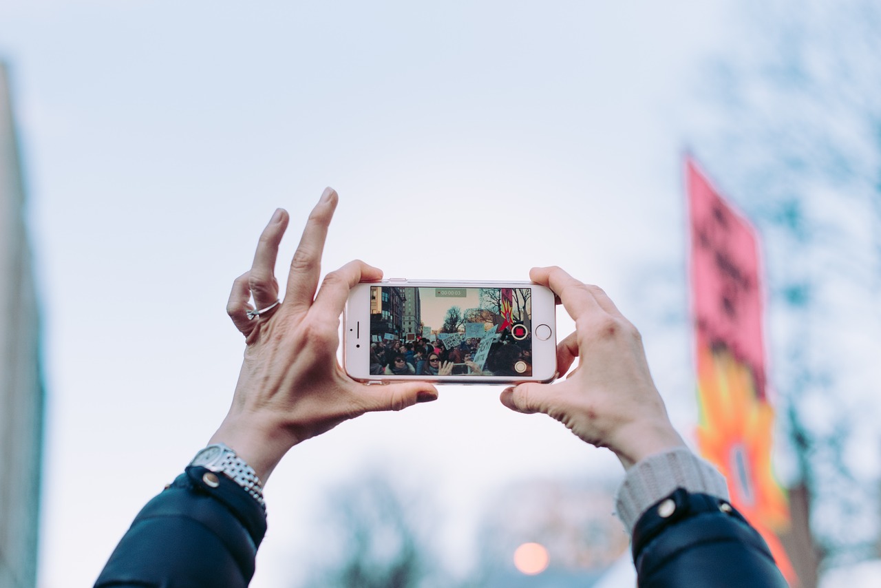 10 Tips for Shooting Video with Your Phone